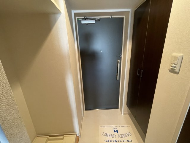 パークフラッツ江坂の玄関