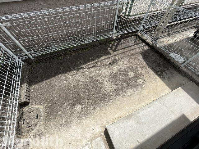 ラ・フェスタ下池田のバルコニー