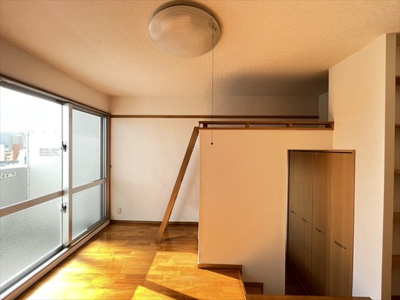  | 朝日ビル | ※室内写真は802号室を参照しています。