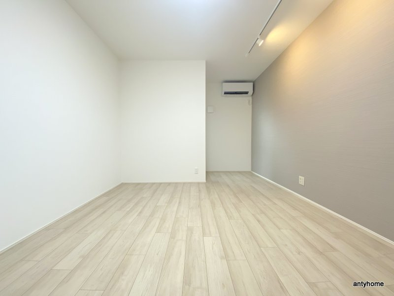 フジパレス吹田垂水町Ⅲ番館　仲介手数料無料の寝室