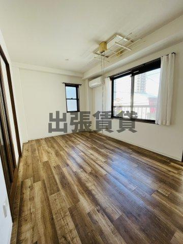 仲介手数料0円！アーバンハイツ中町Ⅱ番館の居間・リビング