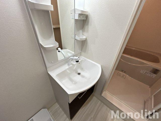 フォルトゥーナ桜の独立洗面台