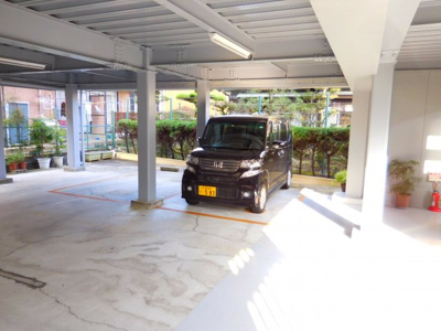 【駐車場】 | フロンティアハイツFUJIWARA