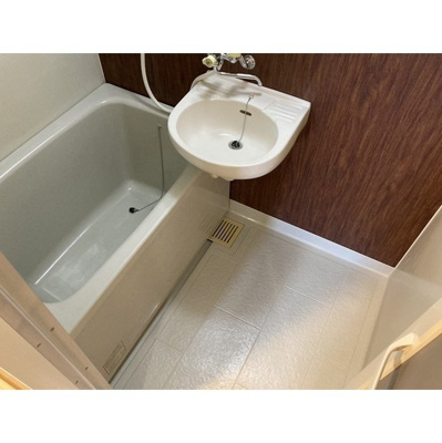 【浴室】 | ステーションサイドなかむら