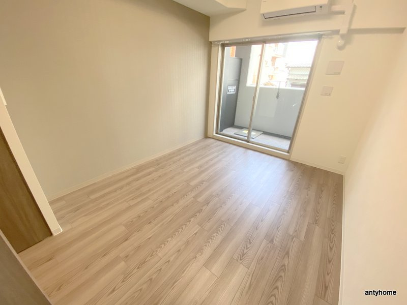 プレサンス朝潮橋ベイ・ブリーズ　仲介手数料無料の居間・リビング