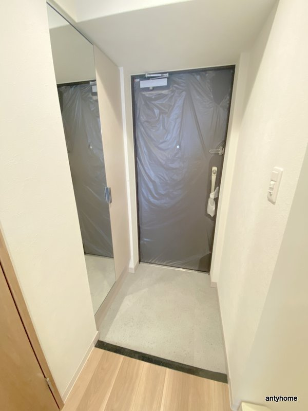 プレサンス朝潮橋ベイ・ブリーズ　仲介手数料無料の玄関