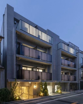 【外観】 | プライムブリス中野新橋 | 鉄筋コンクリート造のがっちりとした建物。