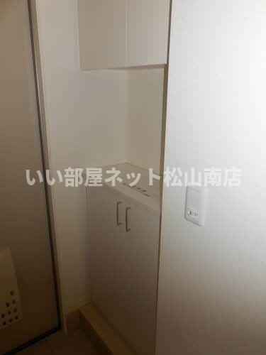 【玄関】 | ショーンはなみずき Ａ棟