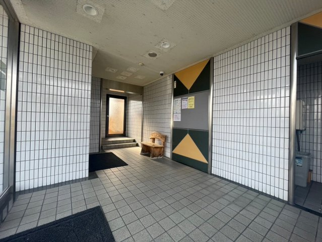 サイユウカンのエントランス|別部屋写真