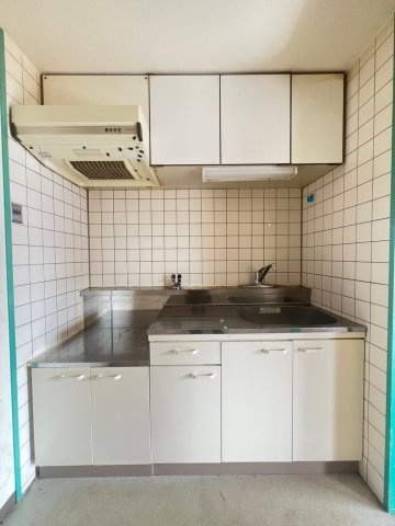 サイユウカンのキッチン|別部屋写真