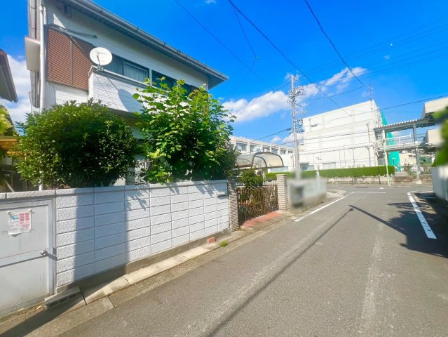 千種区西崎町一丁目土地の前面道路含む現地写真