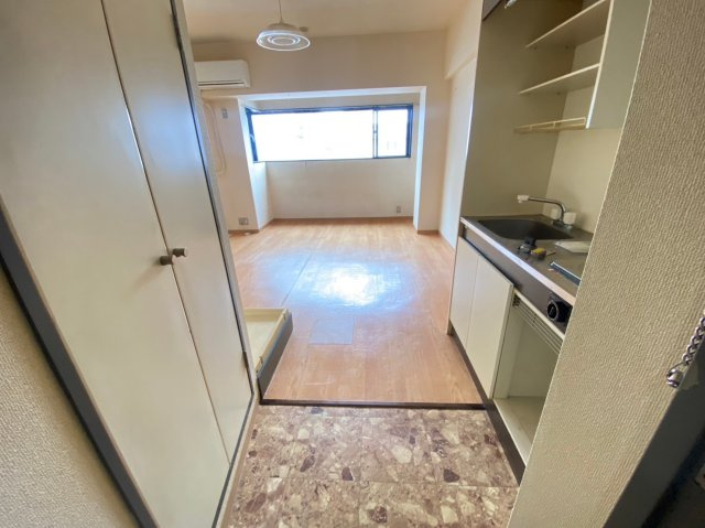 長谷川ビル出来町の玄関|長谷川ビル出来町