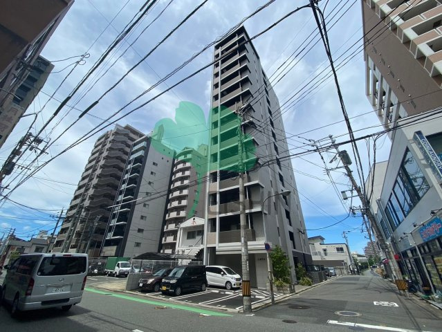 LIBTH県庁前
