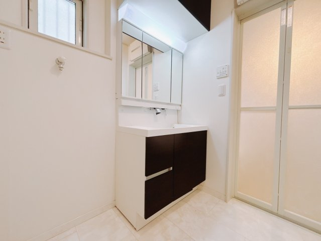 【中古戸建】前橋市天川大島町の独立洗面台|■洗面室