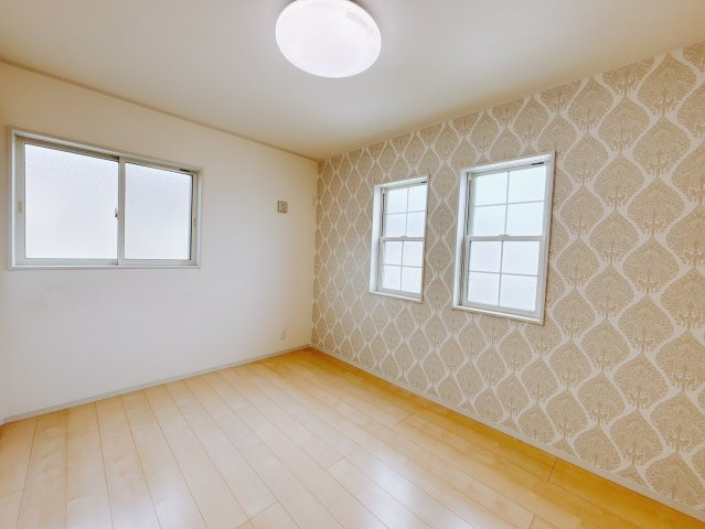 【中古戸建】前橋市天川大島町の寝室|■主寝室