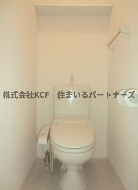 ウィズテリア B棟のトイレ|ゆったりとした空間のトイレです