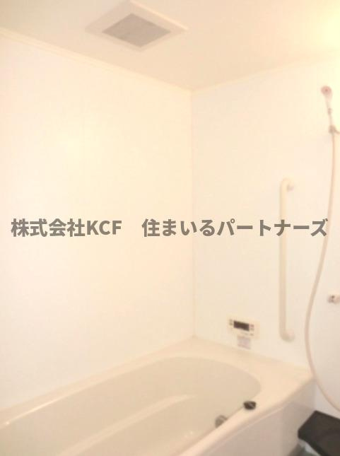 ウィズテリア B棟の浴室|日々の暮らしに欠かせないお風呂です