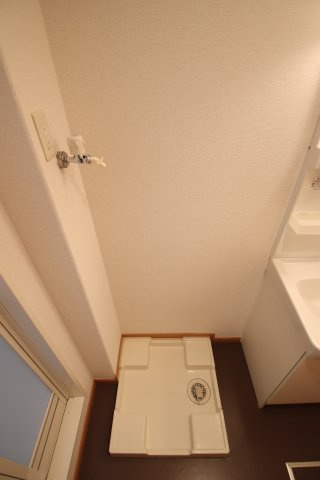【設備】 | グリーンアンジュⅡ | 室内洗濯機置き場