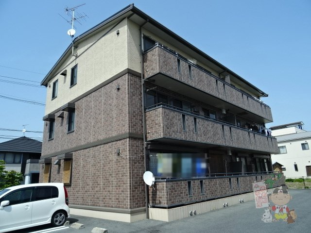 デルニエの外観