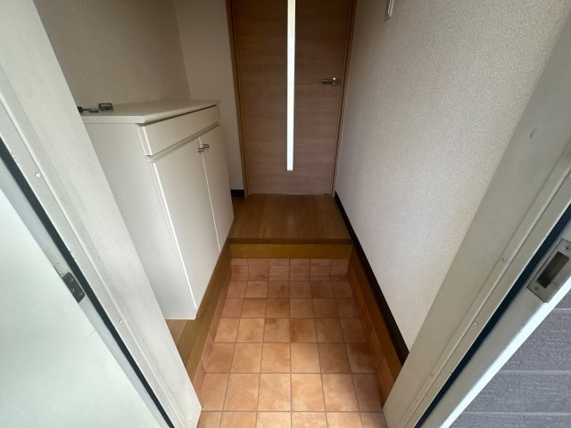 グリーンハイツ三木の玄関