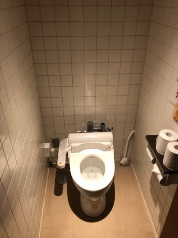 セキサクビルのトイレ|別フロアの写真です