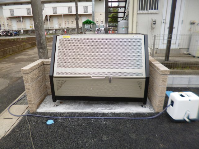 中川レジデンスⅡのその他共用部分|ダストボックス