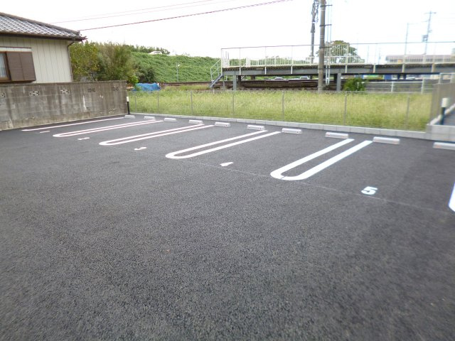 中川レジデンスⅡの駐車場|駐車場