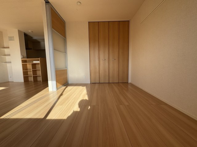 中川レジデンスⅡの子供部屋|洋室６帖