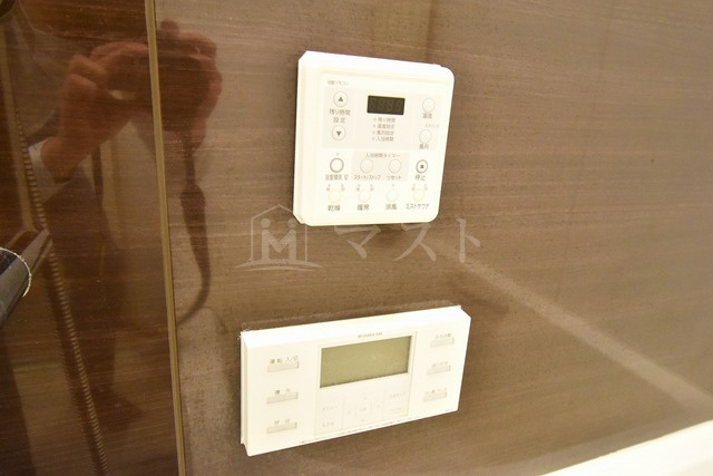 プレサンス堺筋本町駅前の設備