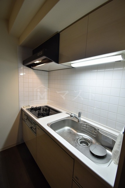 プレサンス堺筋本町駅前のキッチン