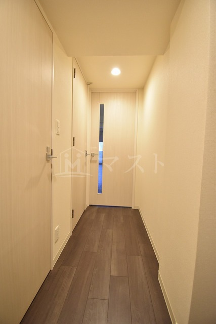 プレサンス堺筋本町駅前の玄関