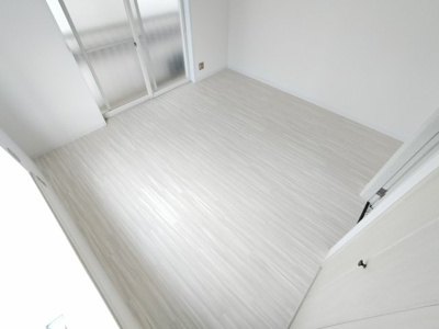 【洋室】 | クレセント | きれいな洋室です