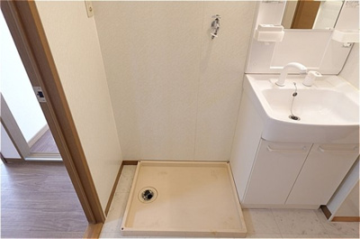 【洗面所】 | メゾン・ノアール Ｂ | 洗面室・洗濯機置き場