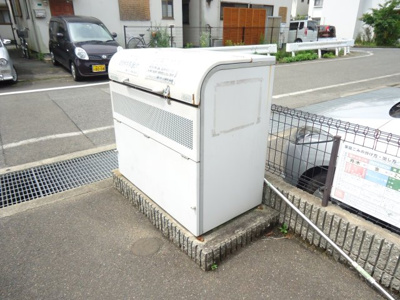 【その他共用部分】 | グローリアスⅡ番館 | 敷地内ゴミ置場あり