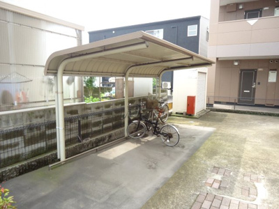 【その他共用部分】 | グローリアスⅡ番館 | 屋根付き駐輪場
