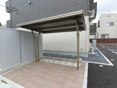 【その他共用部分】 | エルタウン Ｄ | 駐輪場