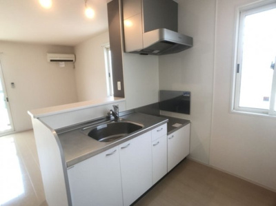 【キッチン】 | クローバーヒル城南 Ａ | キッチン