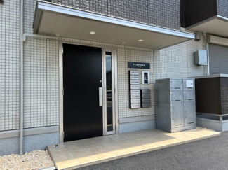 【エントランス】 | オートロック・宅配ボックスのあるエントランス