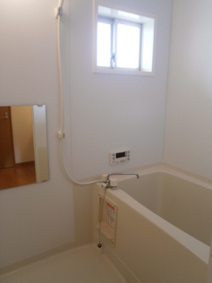 【浴室】 | コーポ一の沢 | バス