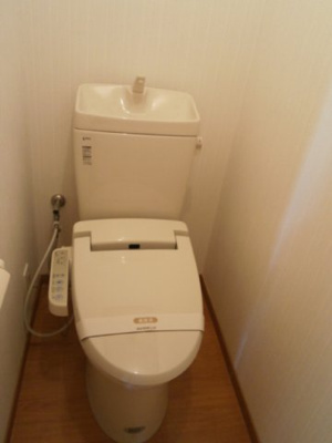 【トイレ】 | コーポ一の沢 | トイレ