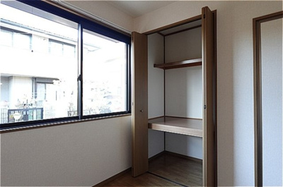 【洋室】 | セジュール松本 Ａ | 北洋室・収納