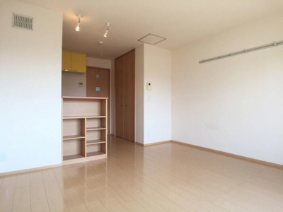 【居間・リビング】 | プレジール松原 Ｂ | ＬＤＫ