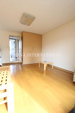 レオパレスビューフレアの居間・リビング