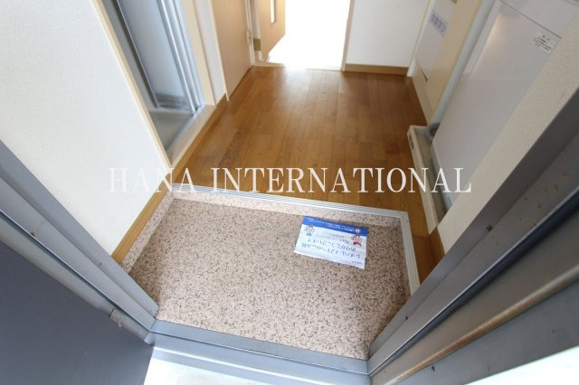 レオパレスビューフレアの玄関