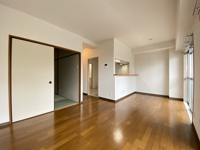 神戸市須磨区高倉町１丁目のアパートの居間・リビング|リビング