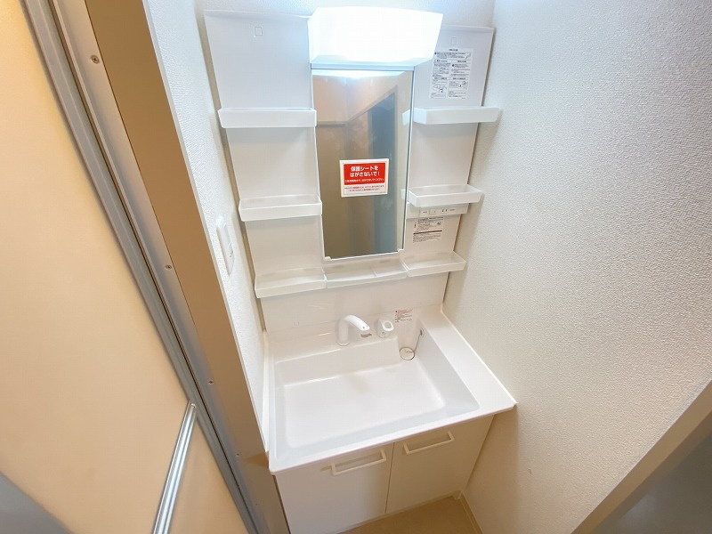 神戸市須磨区高倉町１丁目のアパートの洗面所