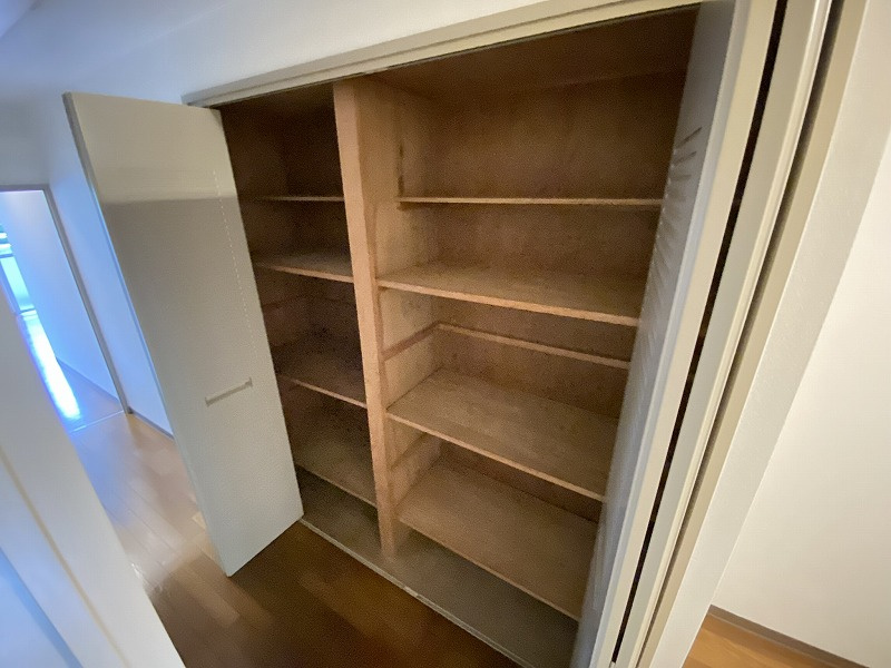 神戸市須磨区高倉町１丁目のアパートの収納|クローゼット