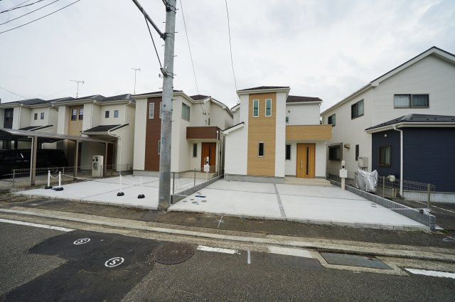 【横浜市旭区笹野台3-3-8全2棟新築戸建て】★仲介手数料無料★（笹野台小学校・希望が丘中学校）の外観