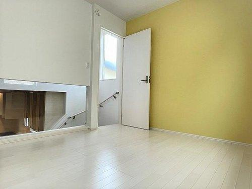 府中町青崎東　一戸建てのその他|スキップフロアを活用したスペースです。ホールになっており、自由な使い方ができます。