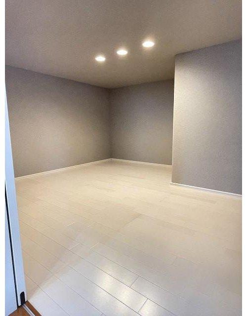 府中町青崎東　一戸建ての収納|小屋裏収納です。収納スペースとしては大きめで、三段ボックスなども入る広さ、高さがあります。